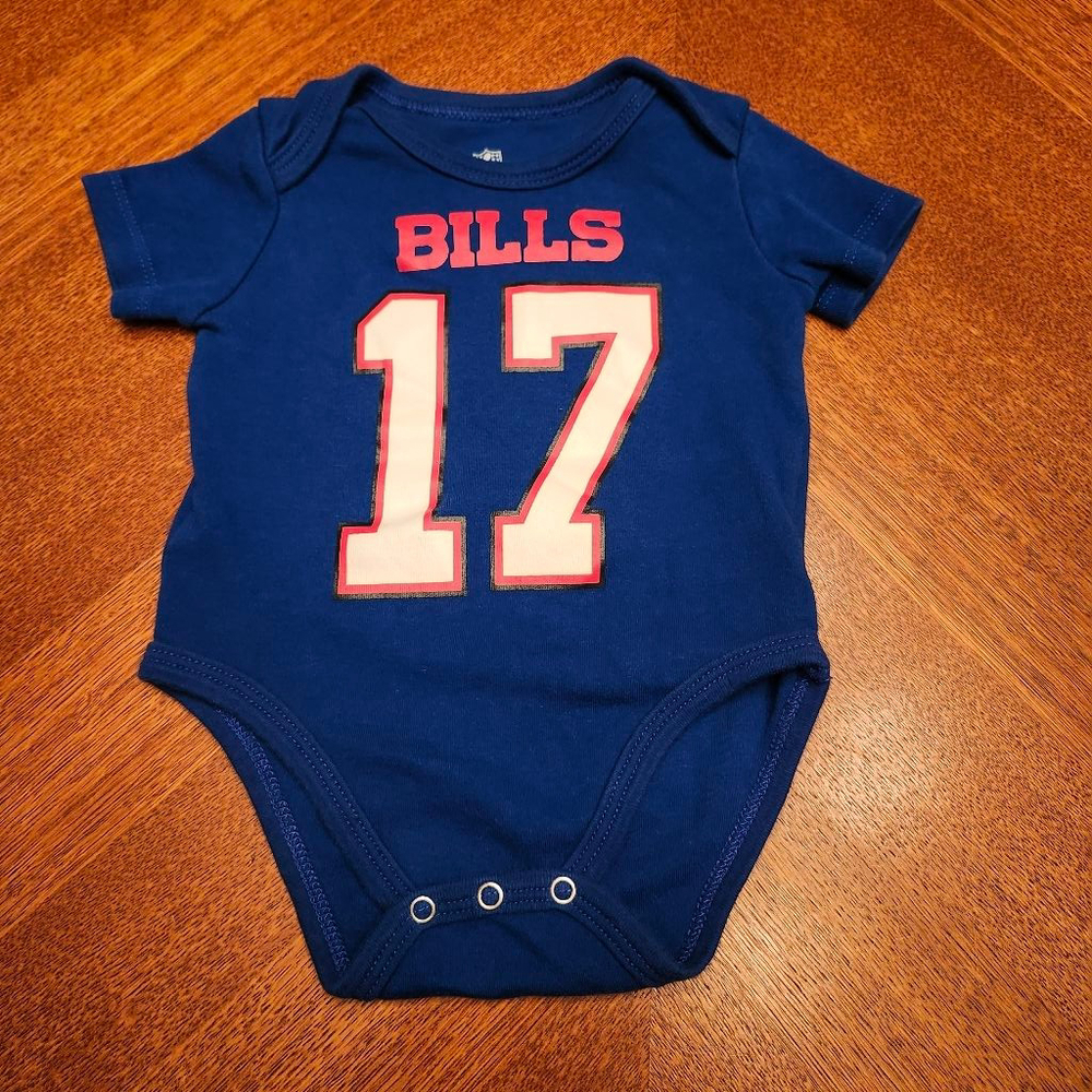 Baby NFL Team Apparel Bodysuit 0-3 Months Blue Red A2